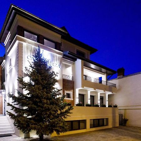 Pensiunea Casa Sturza Bacău Exterior foto